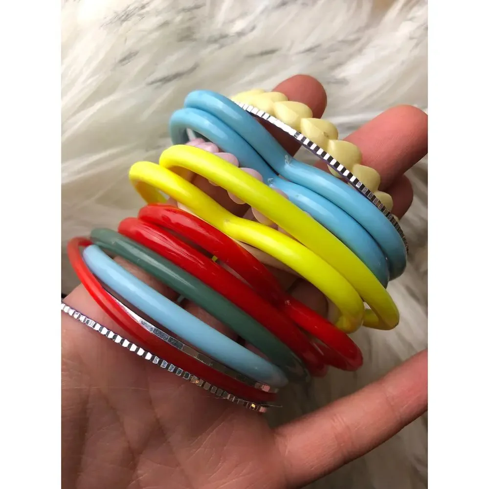 Vintage 1980s 80s Plastic Heart Bangles & Mixed Bracelets Lot